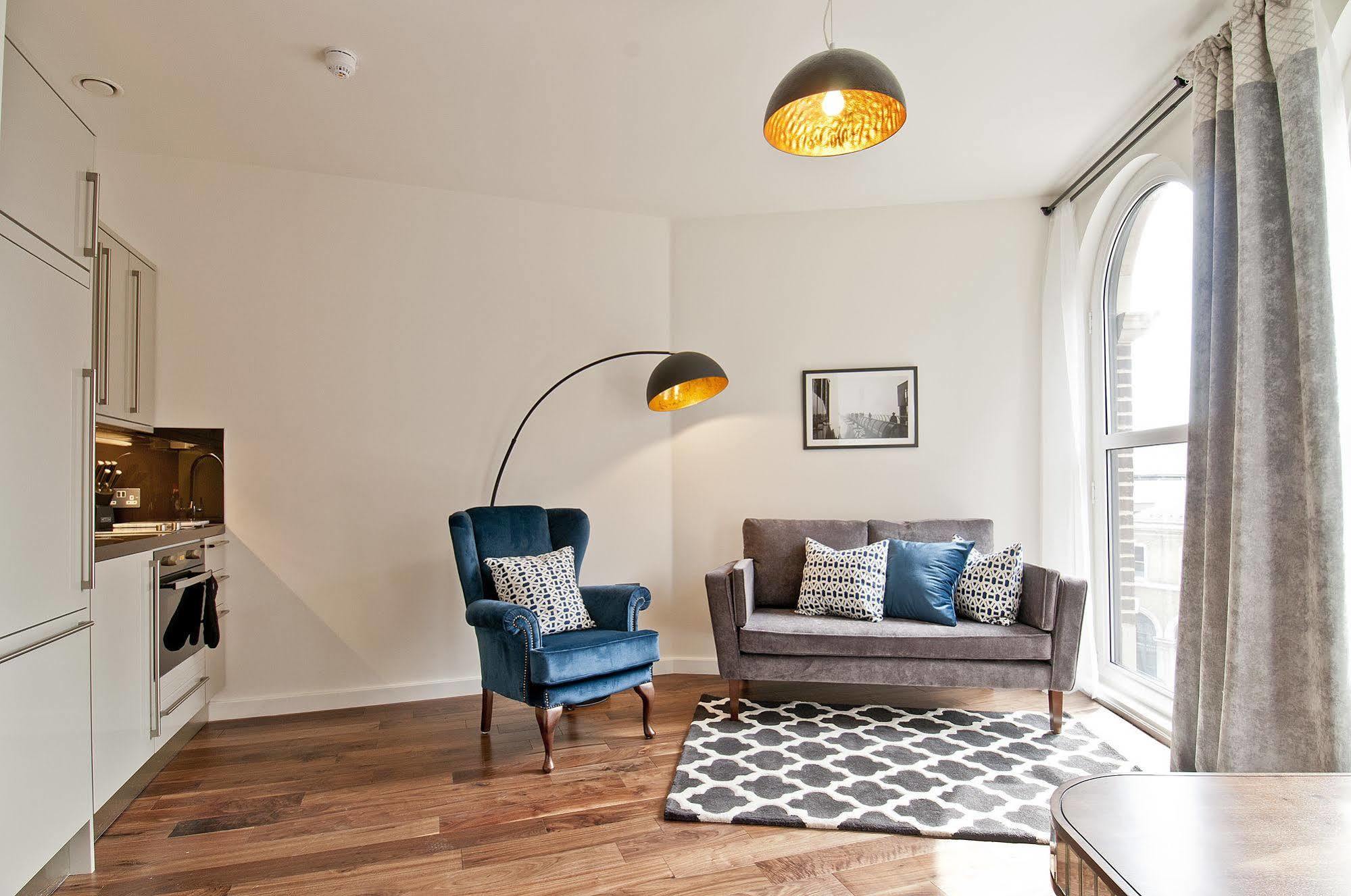 Native Monument Appartement Londen Buitenkant foto